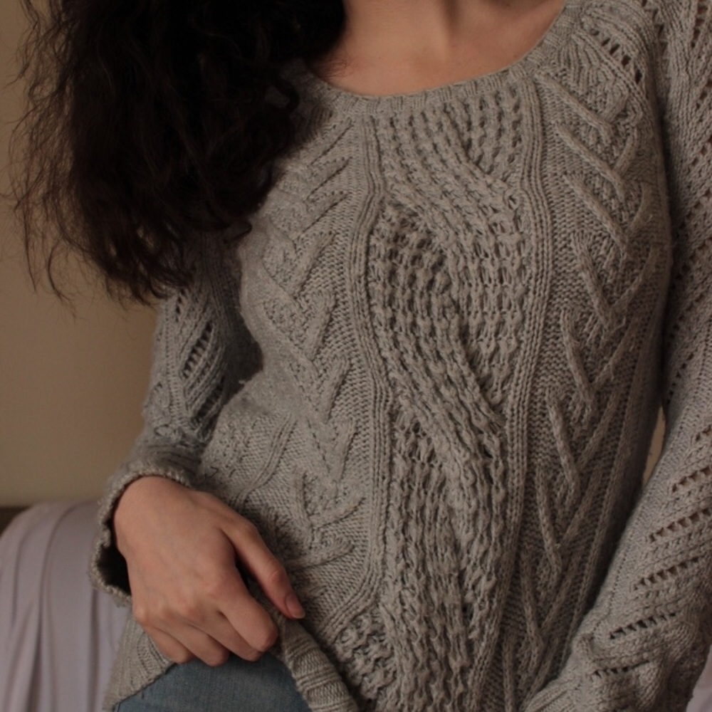 Gap cable knit sweater